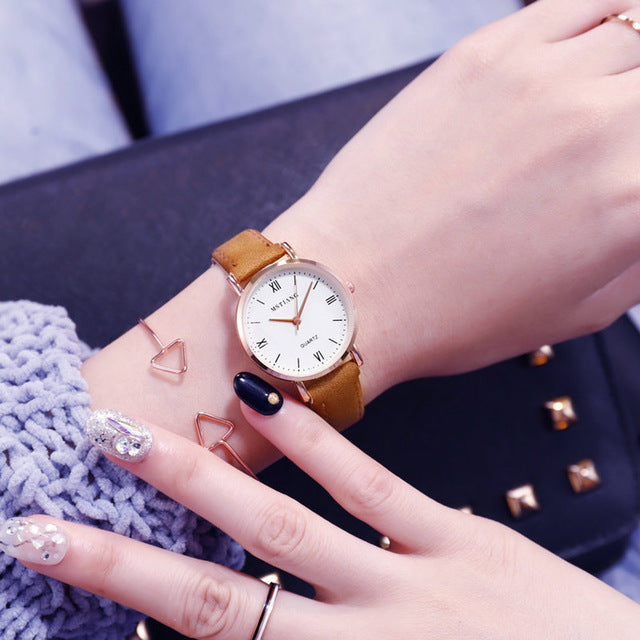 2019 Luxury Brand Women's Watch Simple Style Leather Band Quartz Watch Fashion Wristwatch Ladies Watches Clock For Women